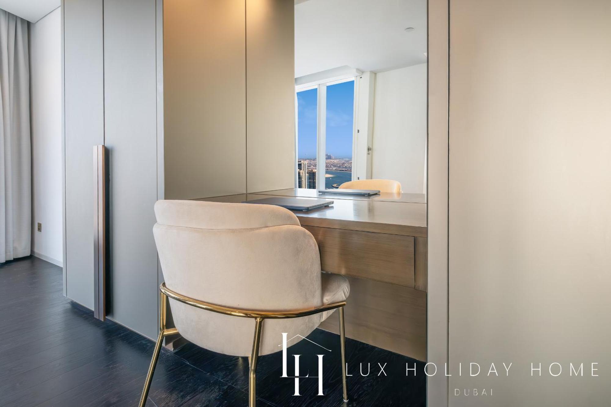 LUX - Lavish Suite with Full Palm Jumeirah View 1 Dubai Exterior foto